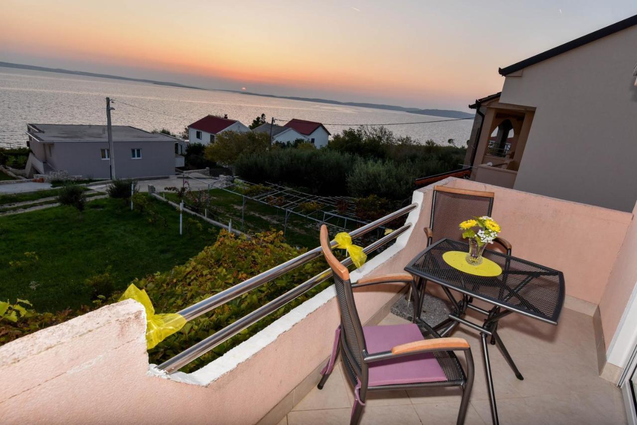 Bonaca Apartment Ртина Екстериор снимка