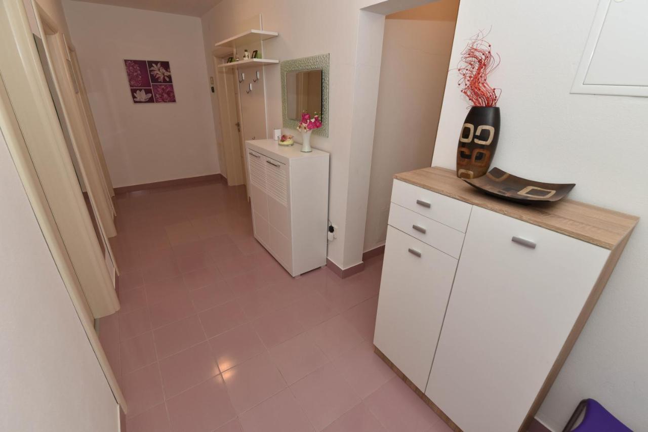 Bonaca Apartment Ртина Екстериор снимка