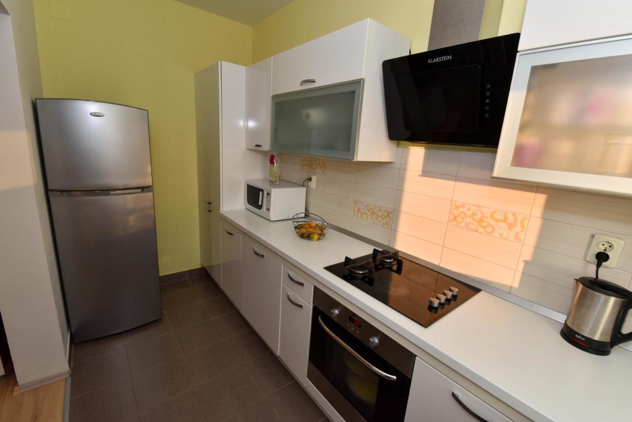 Bonaca Apartment Ртина Екстериор снимка