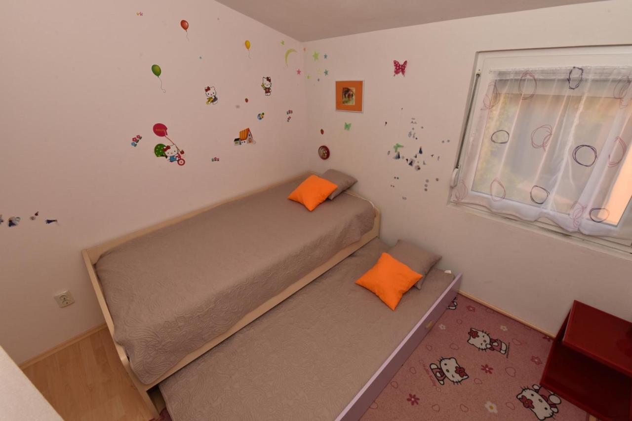 Bonaca Apartment Ртина Екстериор снимка